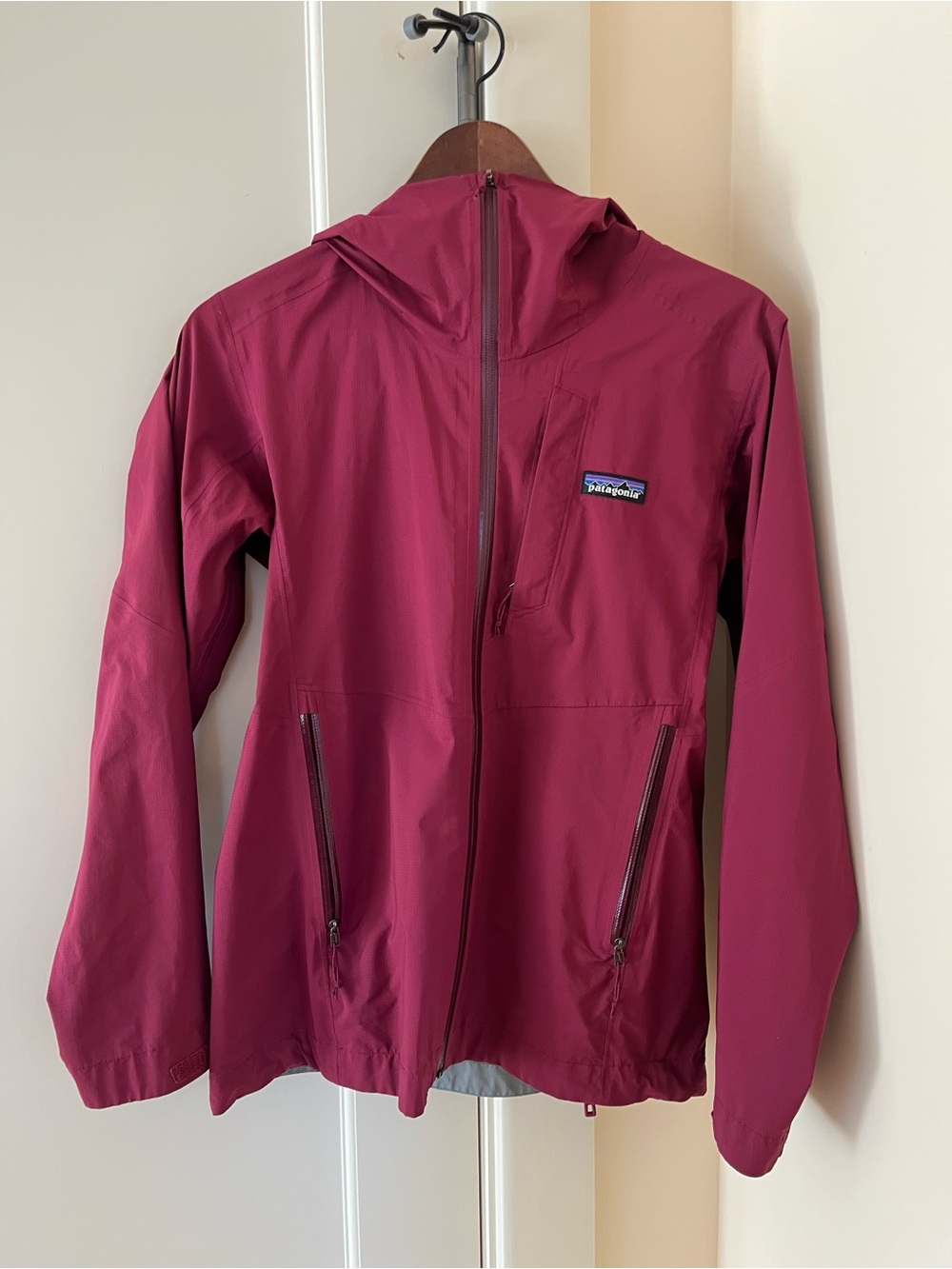Patagonia Women's Hooded Shell Jacket - Berry Red XS